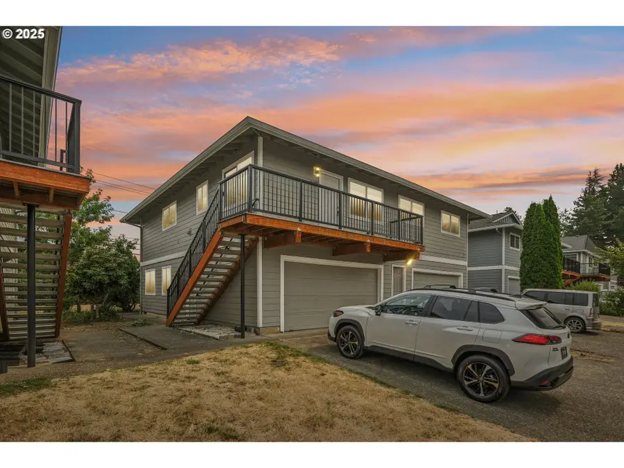 1495 NE Kane Dr Ne, Gresham, OR 97030 - Image #2