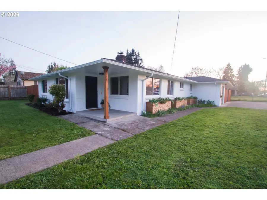 1490 Taft St, Eugene, OR 97402 - #2