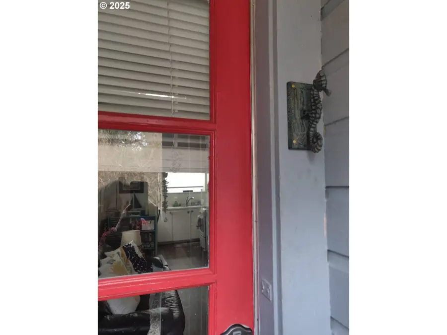 317 N Beacon St, Rockaway Beach, OR 97136 - #2