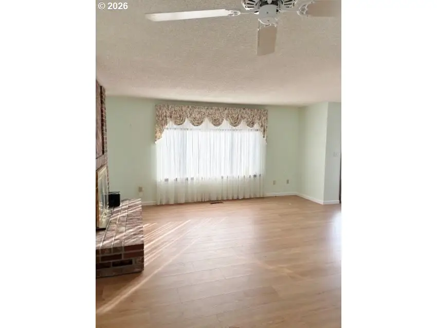 4297 SW Runnion Ct, Pendleton, OR 97801 - #3