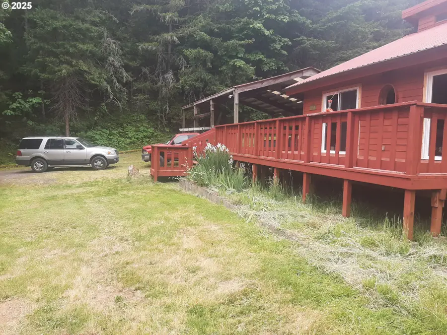 252 May Creek Rd, South Umpqua, OR 97429 - Image #2