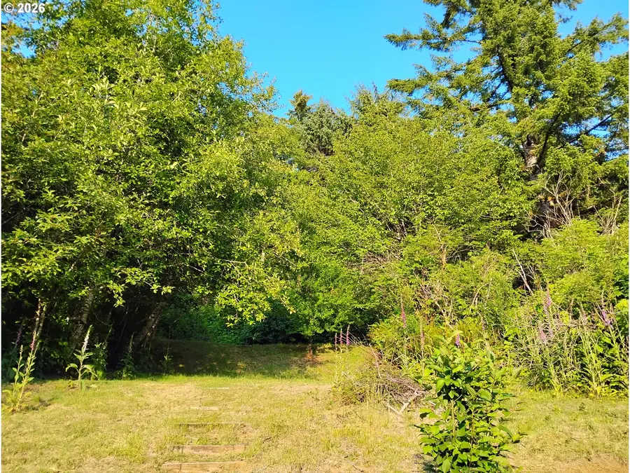 9514 S Schooner Creek Rd, Otis, OR 97368 - #3