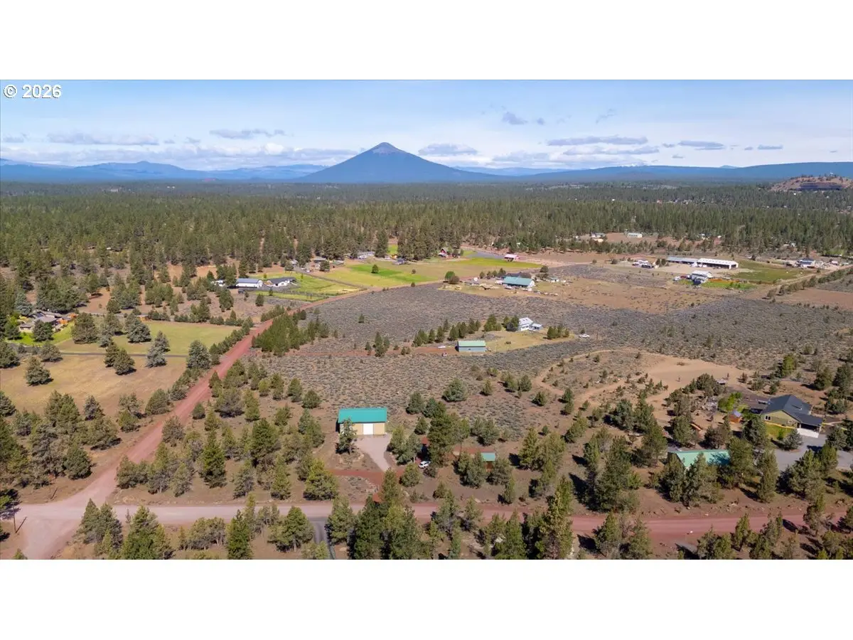 69375 Lake Dr, Sisters, OR 97759 - #1