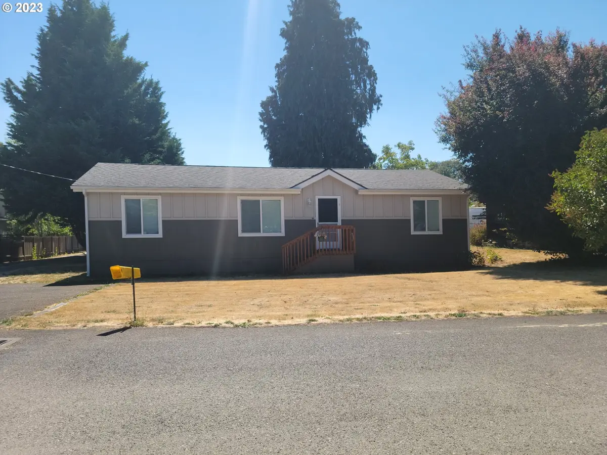 34094 SE Elm Street, Scappoose, OR 97056 - #1