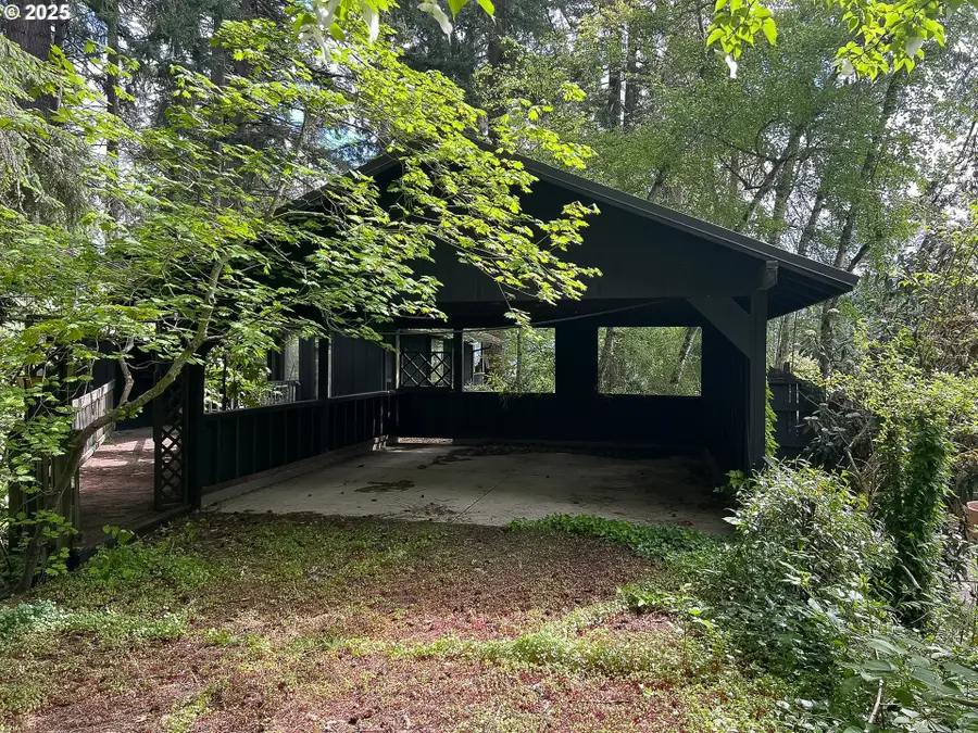 645 Kingswood Ave, Eugene, OR 97405 - Image #3