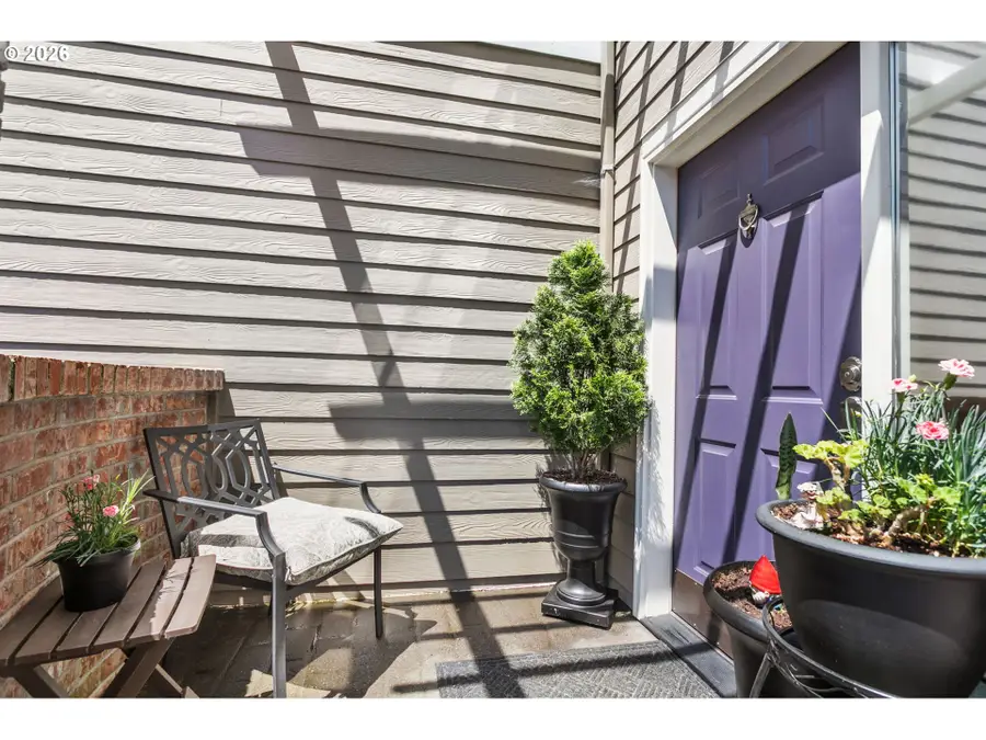 15764 SW Flagstone Dr, Beaverton, OR 97007 - #2