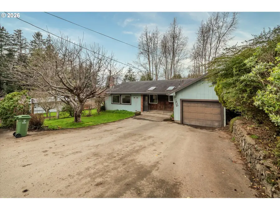 1630 Underwood Ave, Coos Bay, OR 97420 - #2