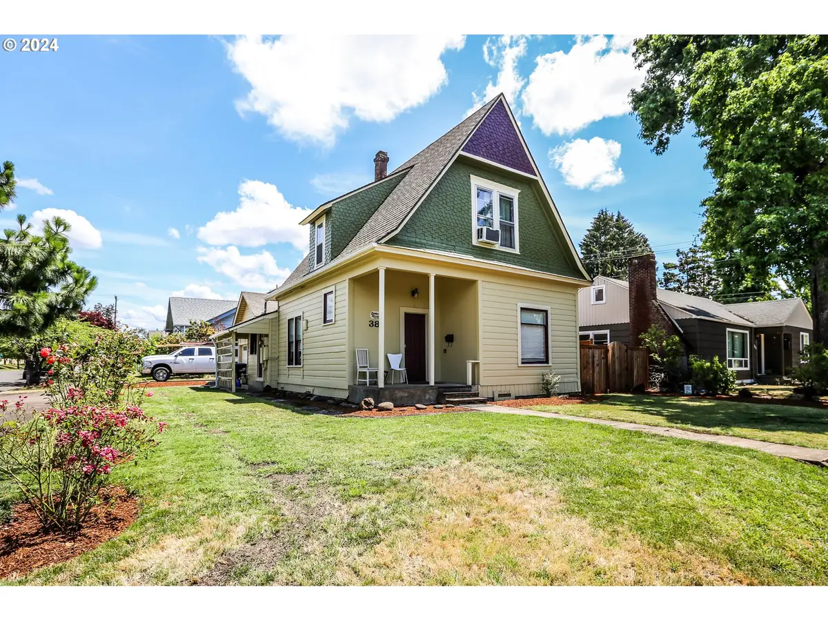 381 9th St, Springfield, OR 97477 - #1