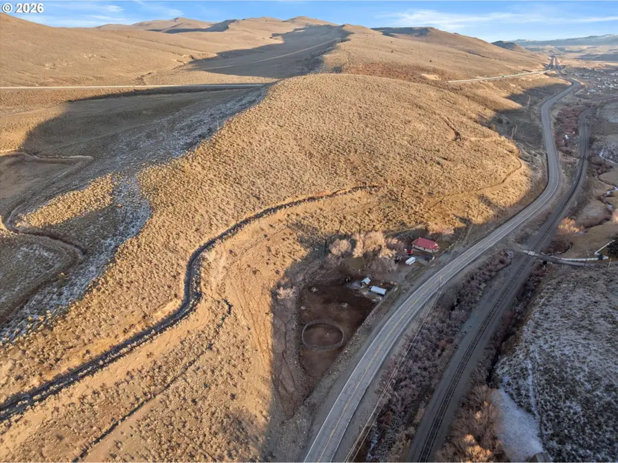 220 Elm St, Baker City, OR 97814 - Image #3