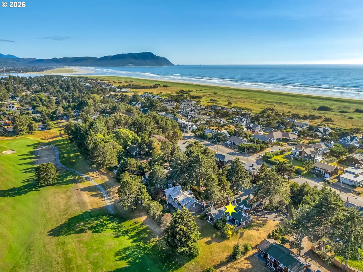 657 Marion Ave, Gearhart, OR 97138 - #1