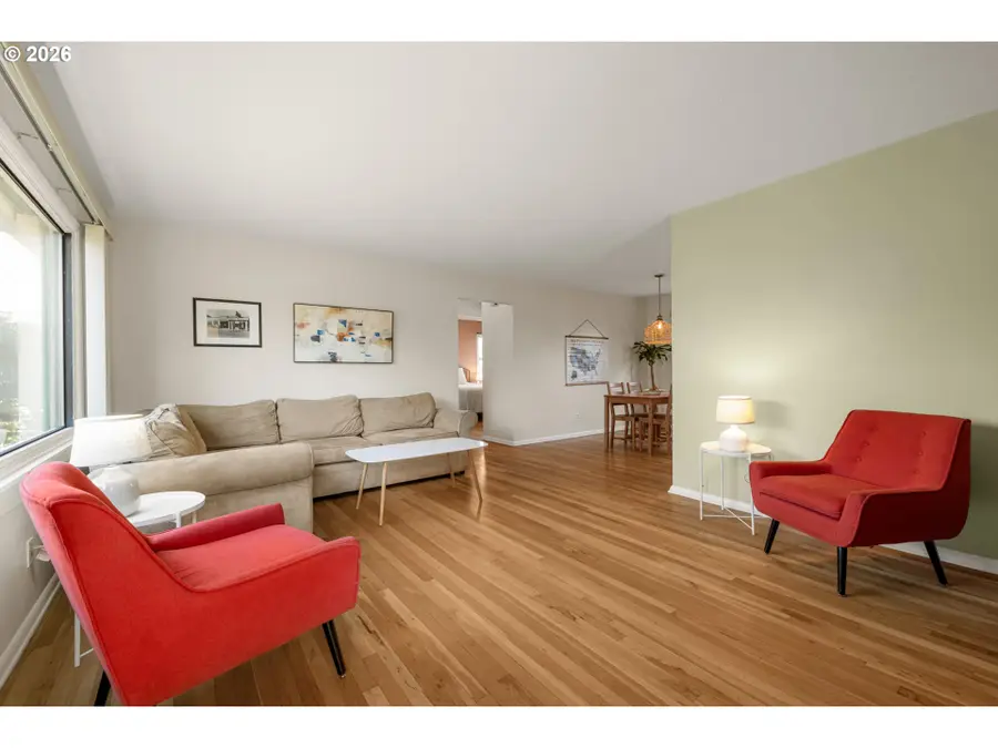 4708 SE 46th Ave, Portland, OR 97206 - #2