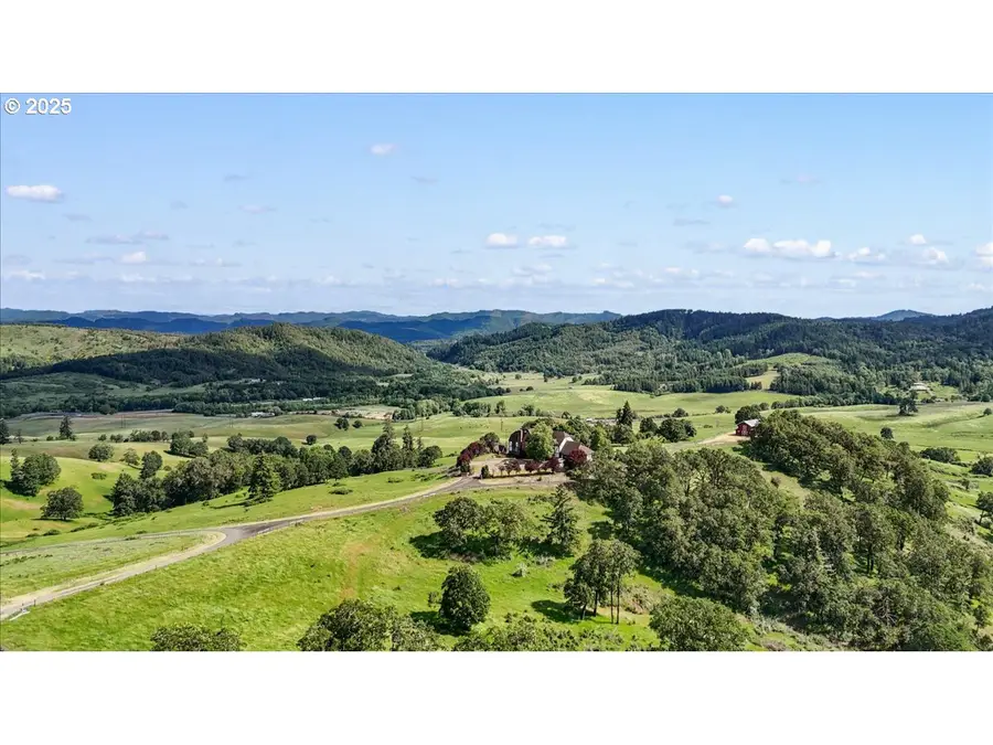 331 Metz Hill Rd, Oakland, OR 97462 - Image #3