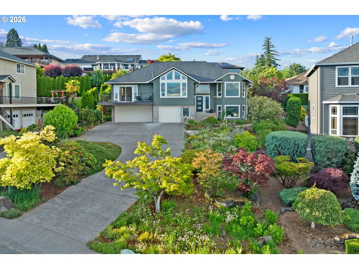 2709 NW 9th Ave, Camas, WA 98607 - #1