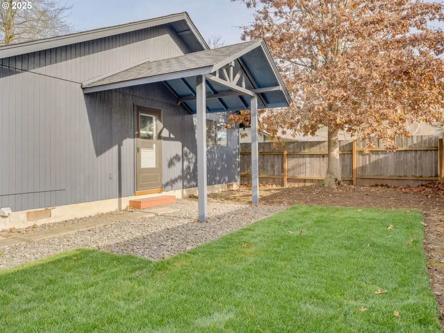 4114 Jessen Dr, Eugene, OR 97402 - Image #3