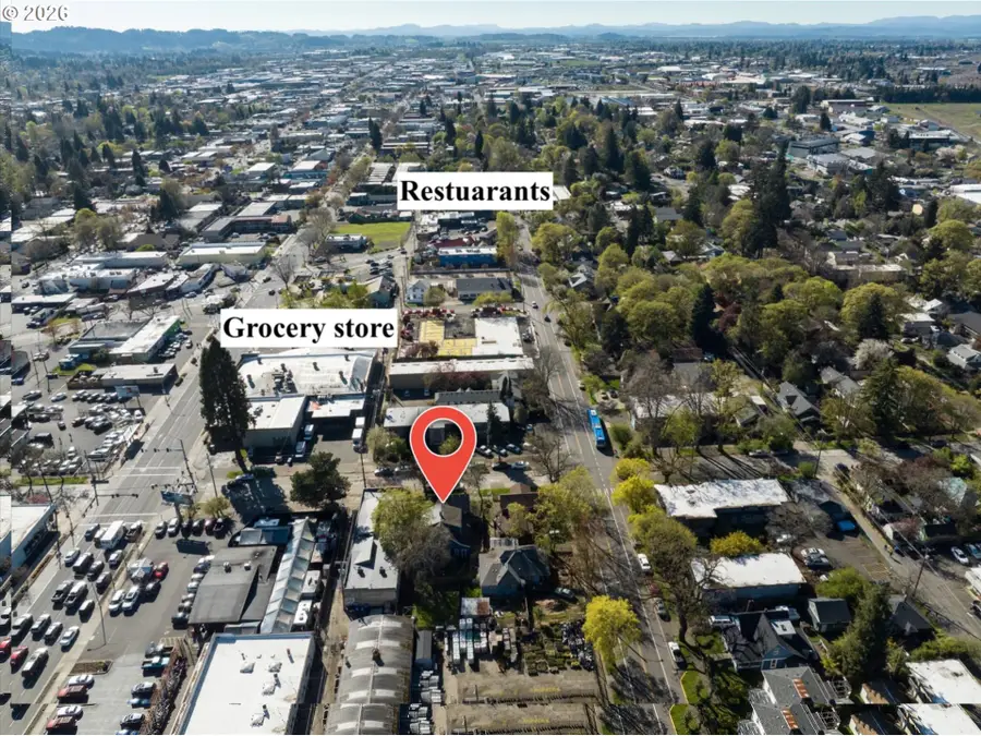 527 Monroe St, Eugene, OR 97402 - #3