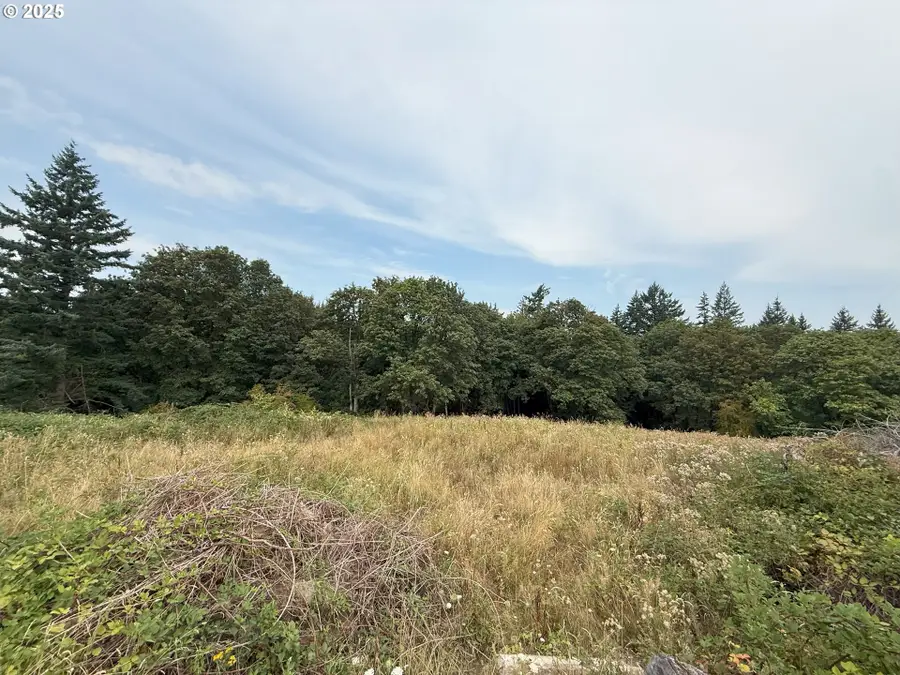 12040 SE Mt Scott Blvd, Happy Valley, OR 97086 - Image #3