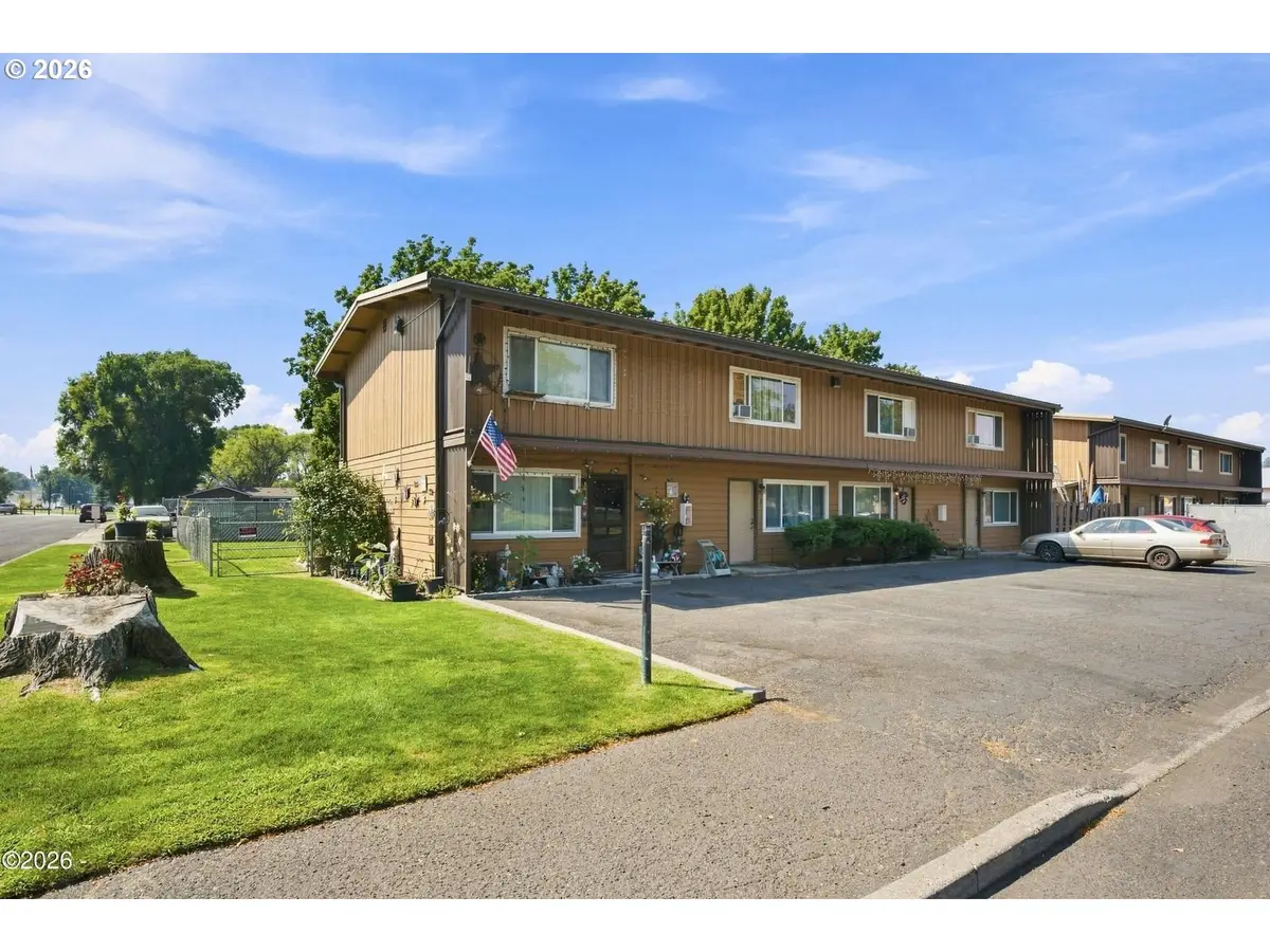 115 NE A St, Madras, OR 97741 - #1