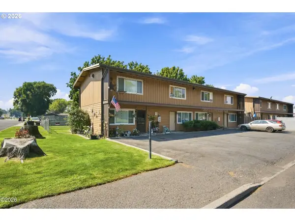 115 NE A St, Madras, OR 97741