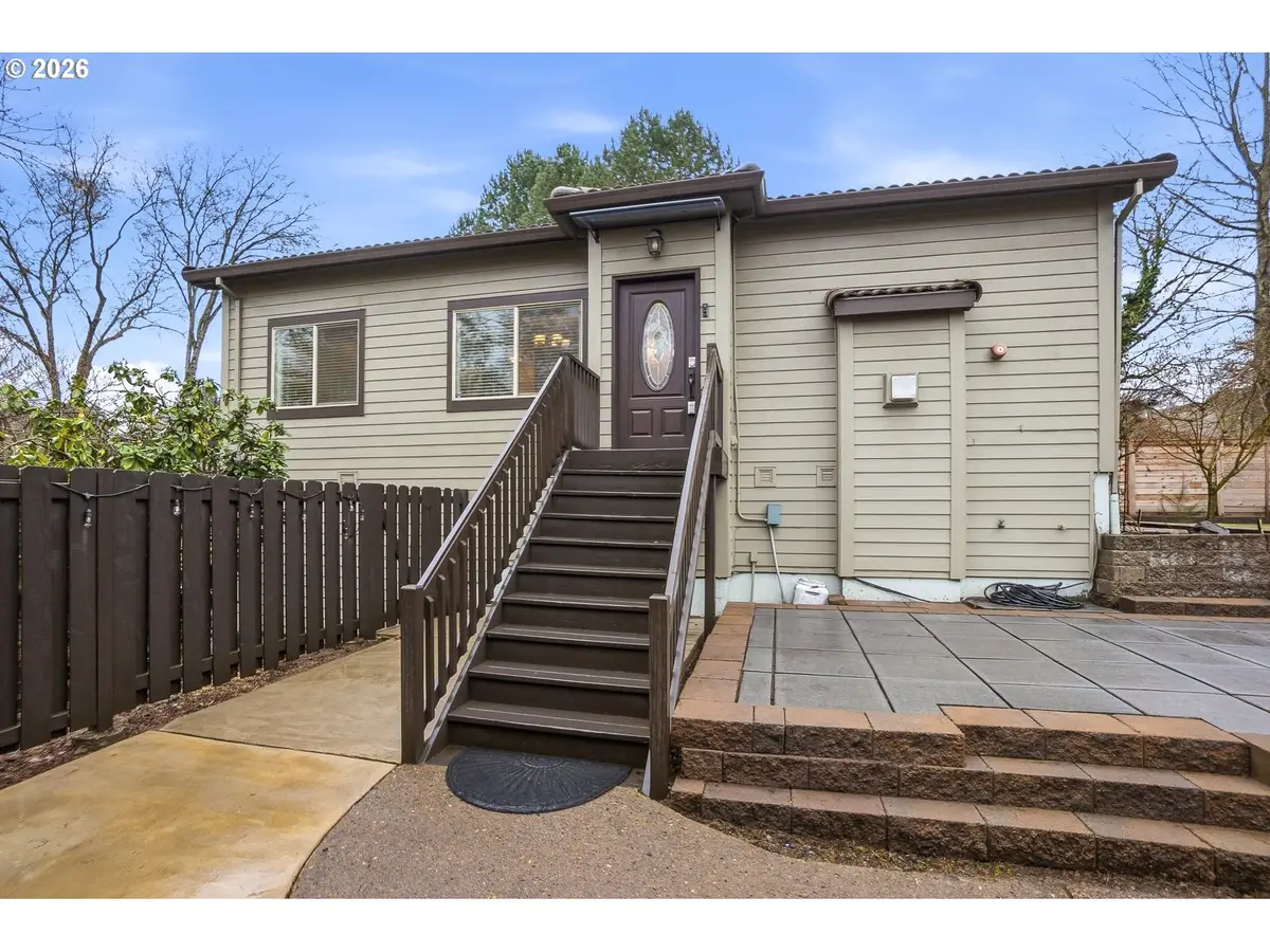 7704 SW Cresmoor Dr, Beaverton, OR 97008 - #1