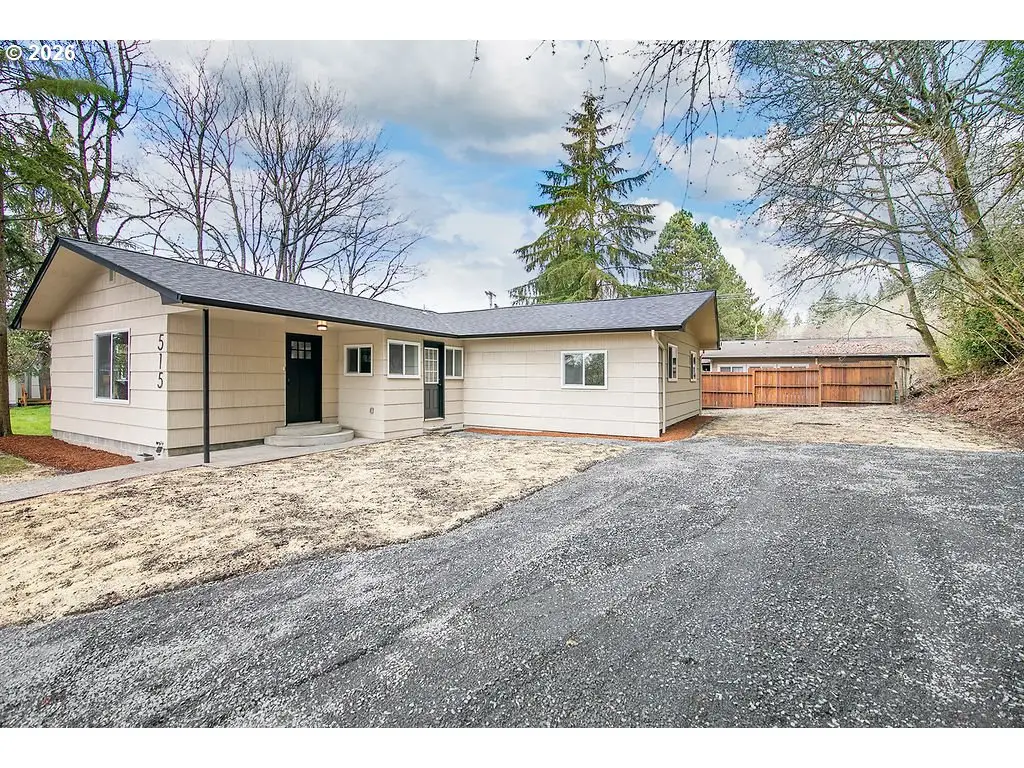 515 E Pine St, Centralia, WA 98531 - #1