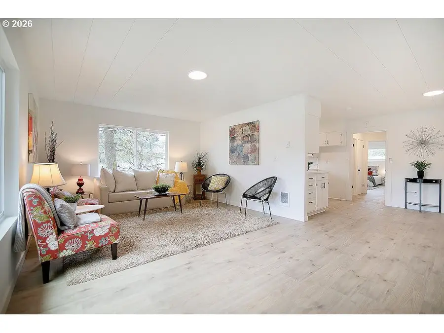 515 E Pine St, Centralia, WA 98531 - #3