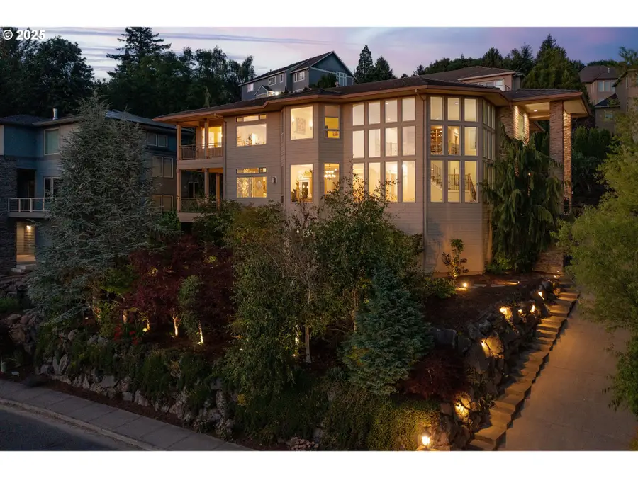 3246 NW Chapin Dr, Portland West, OR 97229 - Image #2