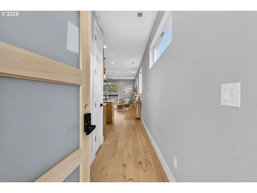 5513 NE 43rd Pl, Vancouver, WA 98661 - Image #2