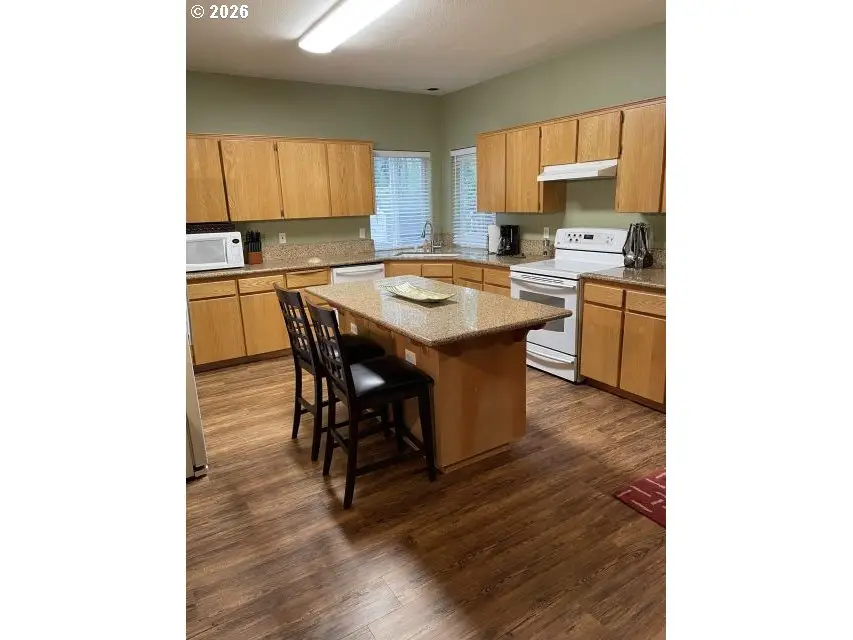 17354 SW Sarala St, Beaverton, OR 97007 - #3