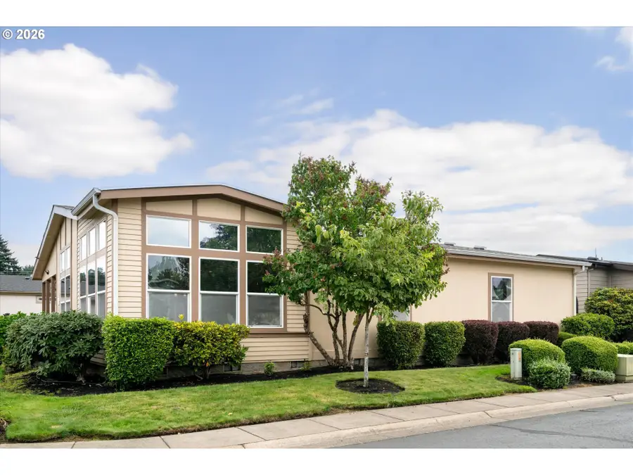 125 Chad Dr, Cottage Grove, OR 97424 - #3