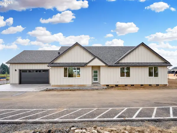 1281 Brown St, Woodburn, OR 97071