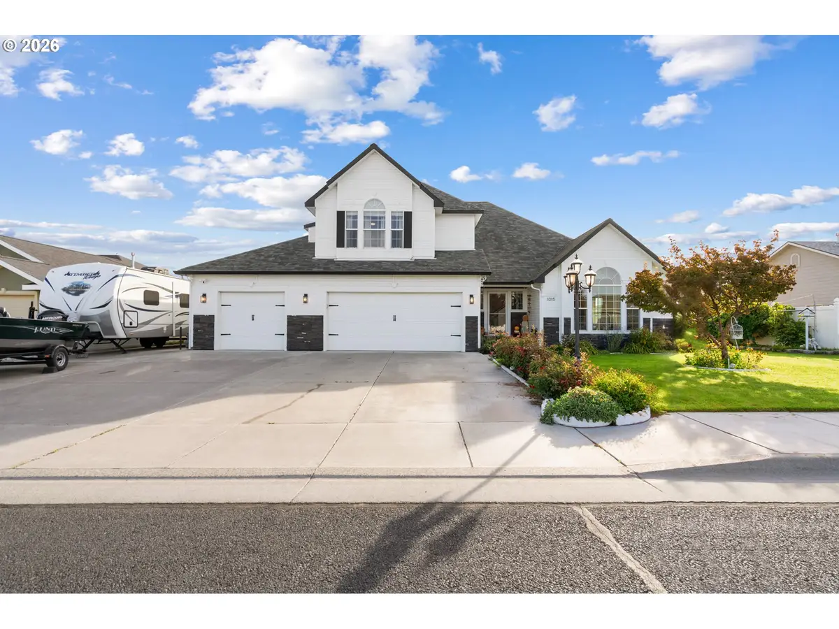 1015 SW 19th Ct, Hermiston, OR 97838 - #1