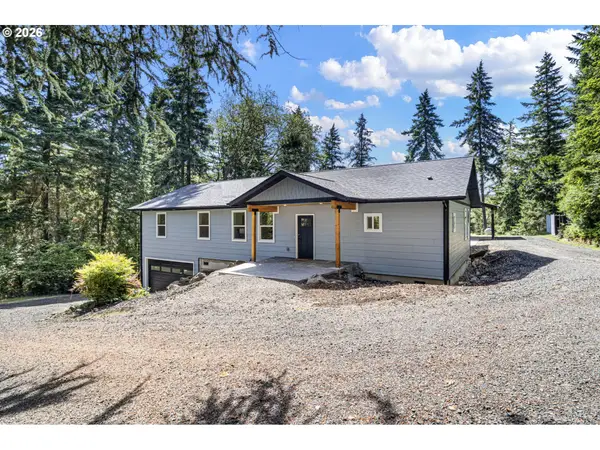 283 Upper Terrace Ln, Glide, OR 97443