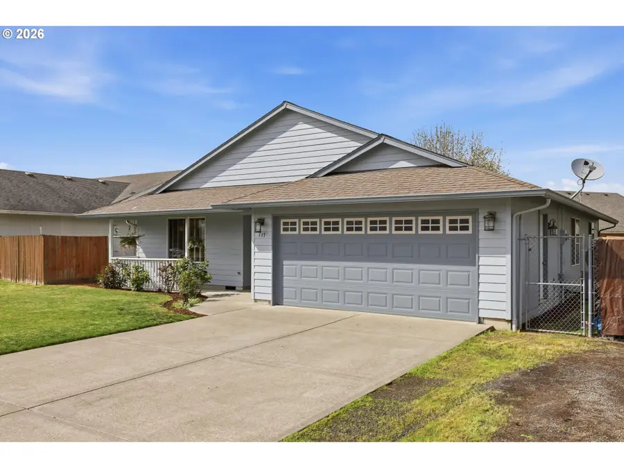 111 Mission Rd, Kelso, WA 98626 - #2