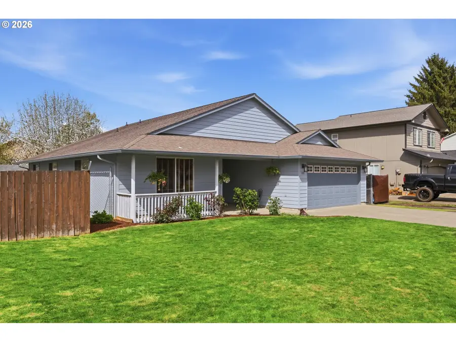 111 Mission Rd, Kelso, WA 98626 - #3