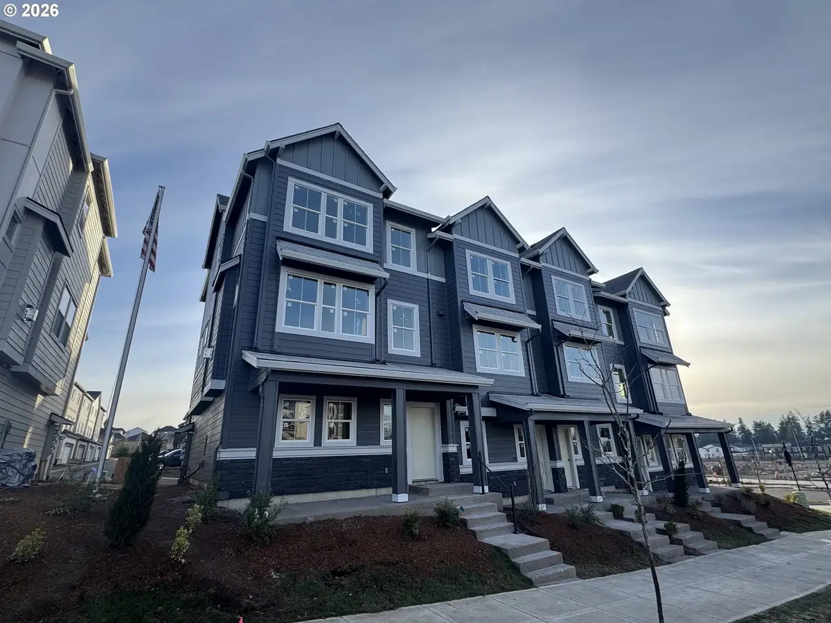 16670 SW Jean Louise Rd, Tigard, OR 97223 - Image #1