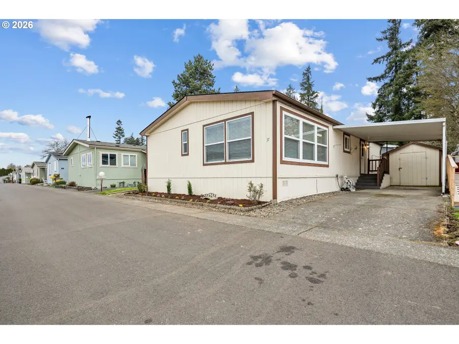 18485 SW Pacific Dr #37, Tualatin, OR 97062 - #2