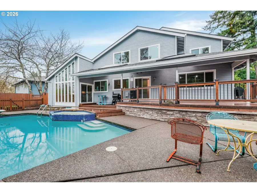 2618 Orchard Hill Pl, Portland West, OR 97035 - Image #2