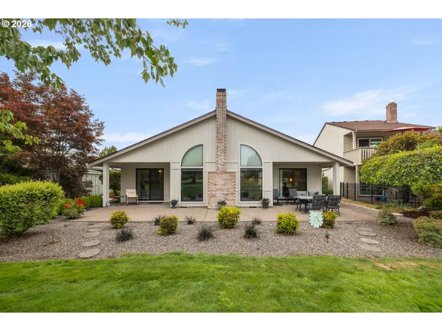 15724 NE Knott St, Portland, OR 97230 - #2