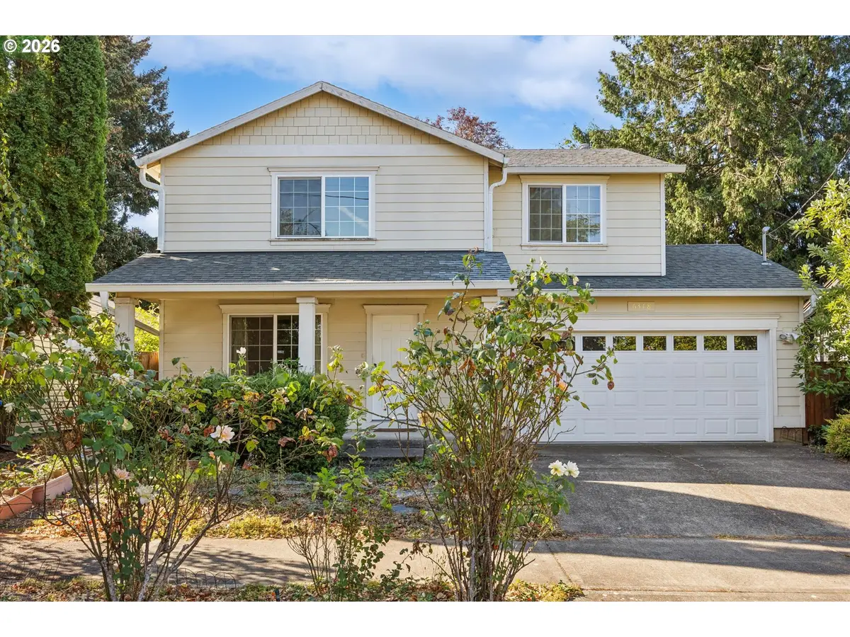 6318 NE Hassalo St, Portland, OR 97213 - #1