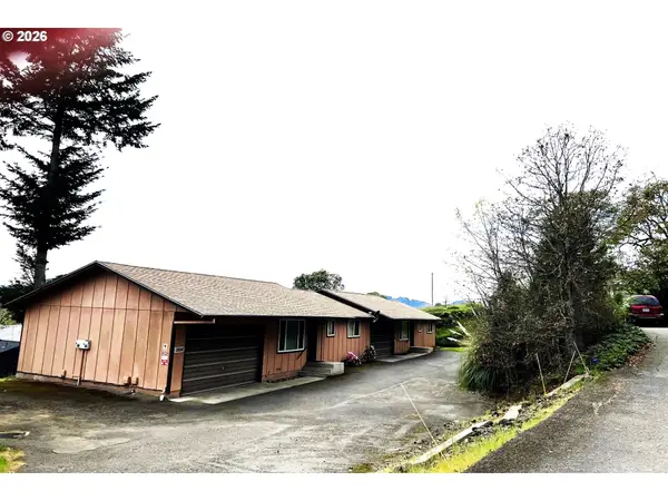 1804 NE Todd St, Roseburg, OR 97470