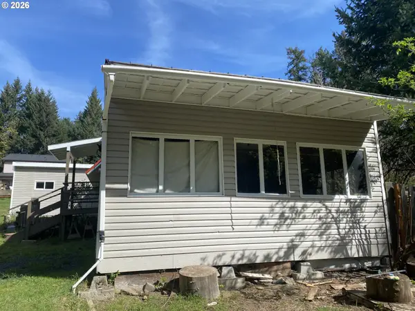 72 Brunning Rd, Stevenson, WA 98648