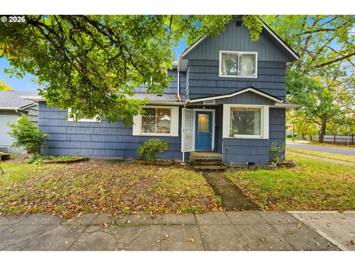 806 NE Galloway St, McMinnville, OR 97128 - #1