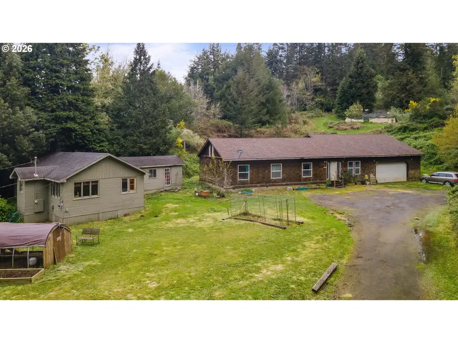 93751 Coos Sumner Ln, Eastside, OR 97420 - Image #2