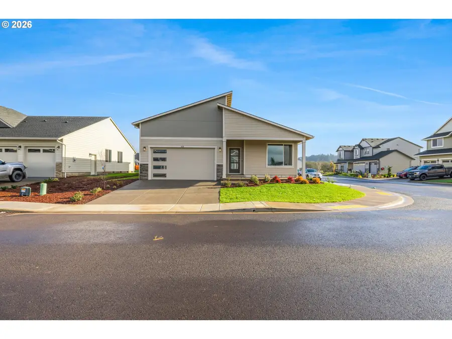 435 S Elm St, Yamhill, OR 97148 - Image #2