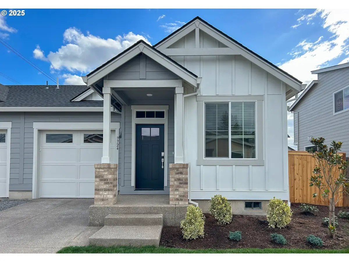 7724 SE Affinity Ln, Hillsboro, OR 97123 - Image #1