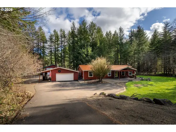 680 Wolf Creek Rd, Tillamook, OR 97141