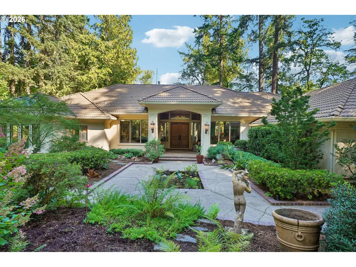 15555 S Clackamas River Dr, Northwest Clackamas, OR 97045 - #1