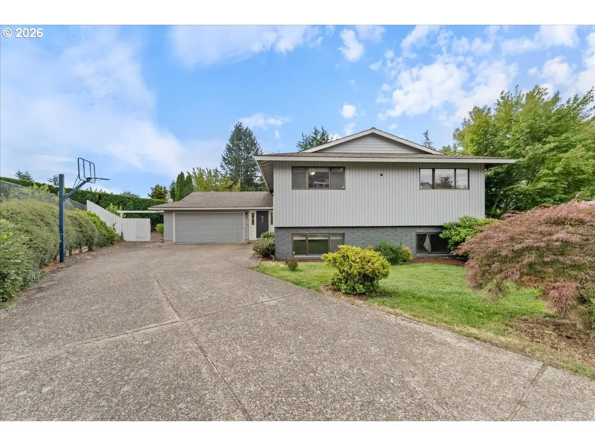 11870 SE Australis Ct, Northwest Clackamas, OR 97086 - #1