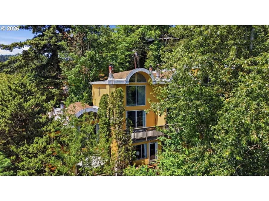 839 SW Broadway Dr #74, Portland, OR 97201 - #2