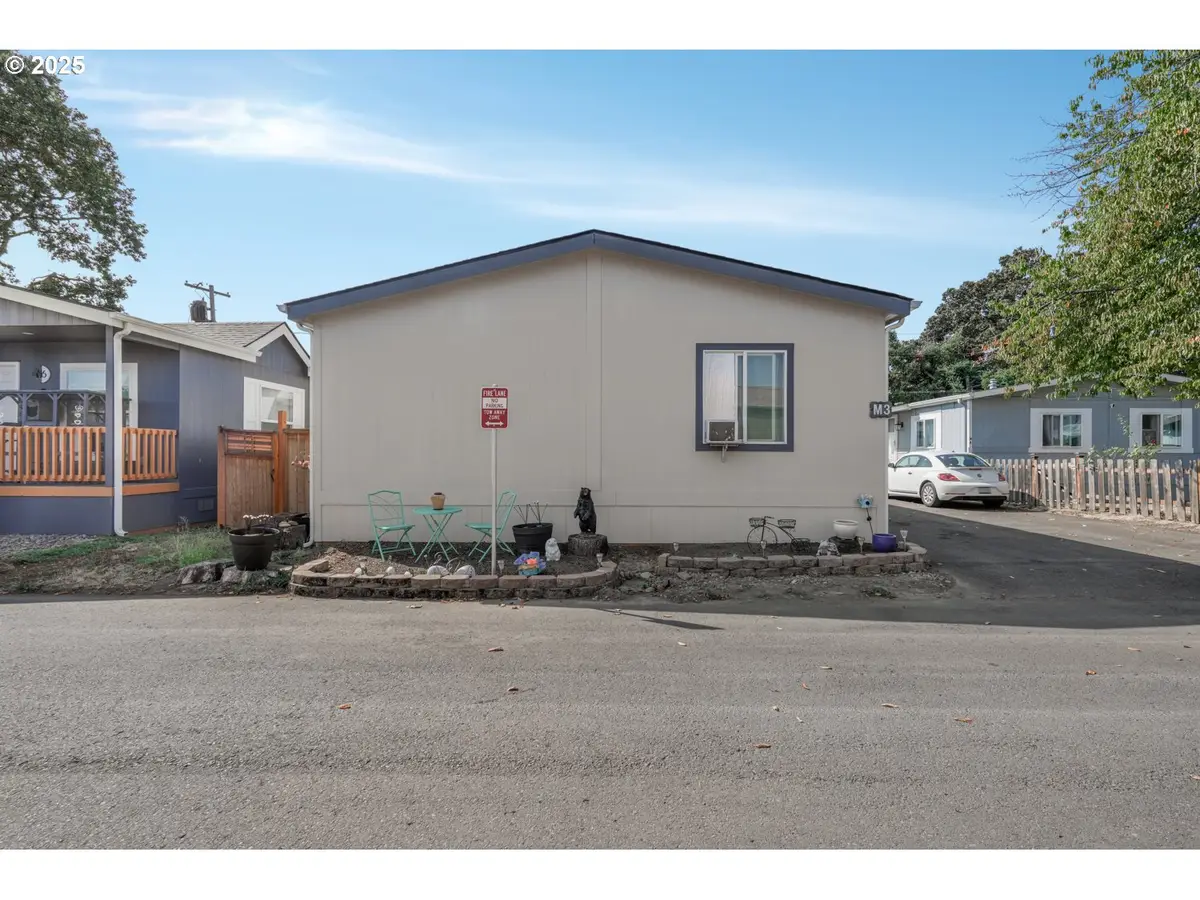 10701 SE Highway 212 #M3, Clackamas, OR 97015 - Image #1